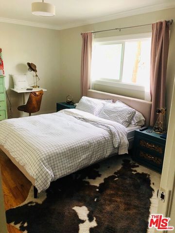 1091 N Gage Avenue, Los Angeles, CA 90063