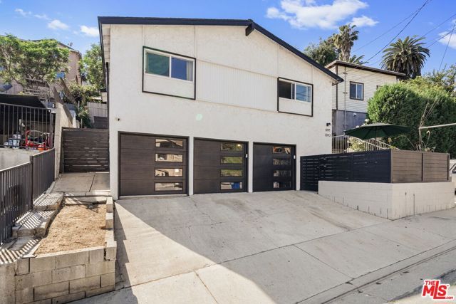 1091 N Gage Avenue, Los Angeles, CA 90063