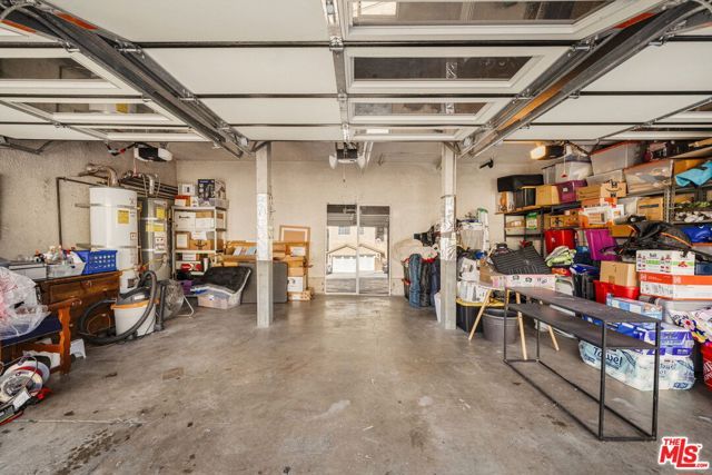 1091 N Gage Avenue, Los Angeles, CA 90063