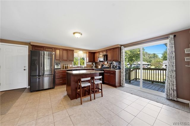 2487 Sylvan Place, Wheatfield, NY 14304