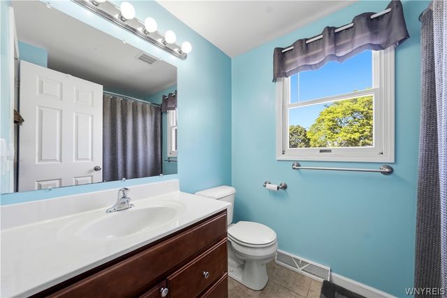 2487 Sylvan Place, Wheatfield, NY 14304