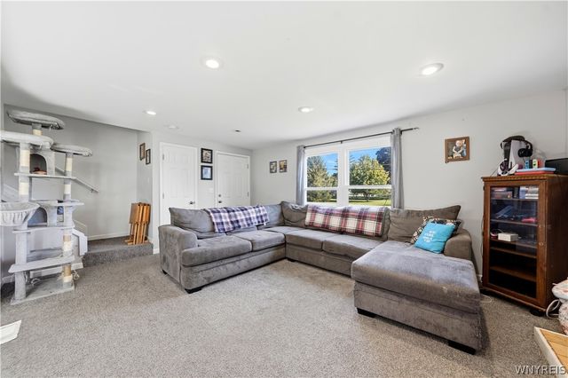 2487 Sylvan Place, Wheatfield, NY 14304