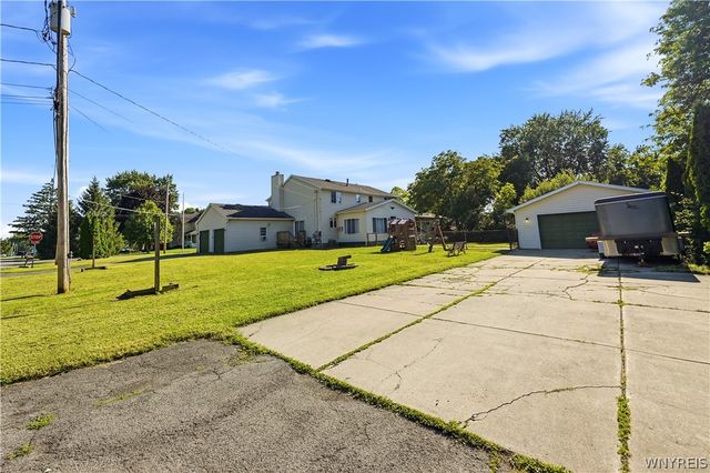 2487 Sylvan Place, Wheatfield, NY 14304