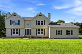 2487 Sylvan Place, Wheatfield, NY 14304