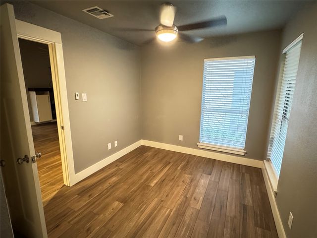 4947 Regal Bluff, Mesquite, TX 75150