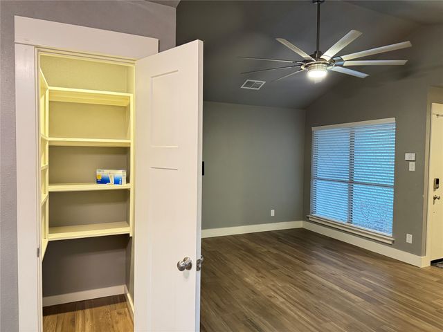 4947 Regal Bluff, Mesquite, TX 75150