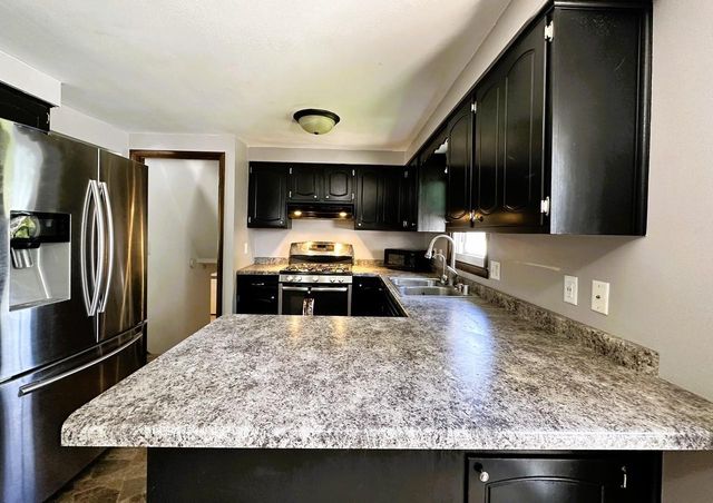 757 MC ARTHUR STREET, Fond Du Lac, WI 54935