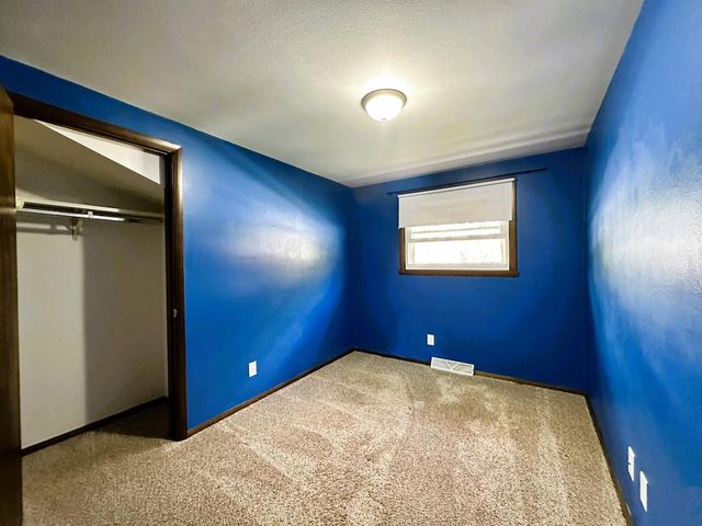 757 MC ARTHUR STREET, Fond Du Lac, WI 54935