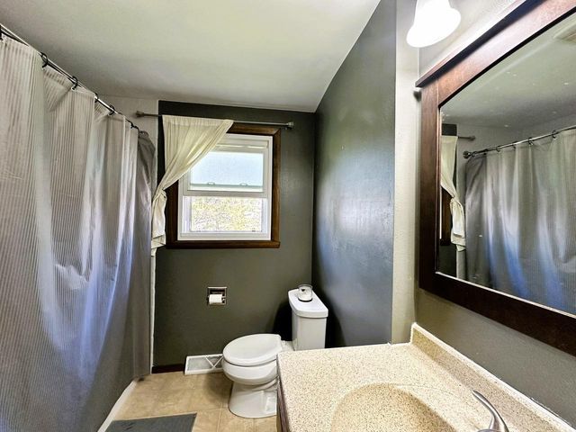 757 MC ARTHUR STREET, Fond Du Lac, WI 54935