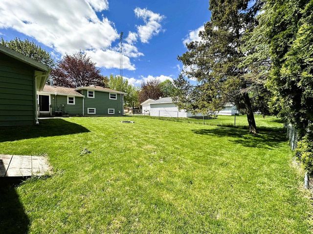 757 MC ARTHUR STREET, Fond Du Lac, WI 54935