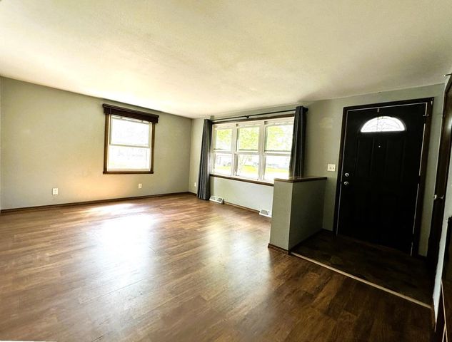 757 MC ARTHUR STREET, Fond Du Lac, WI 54935