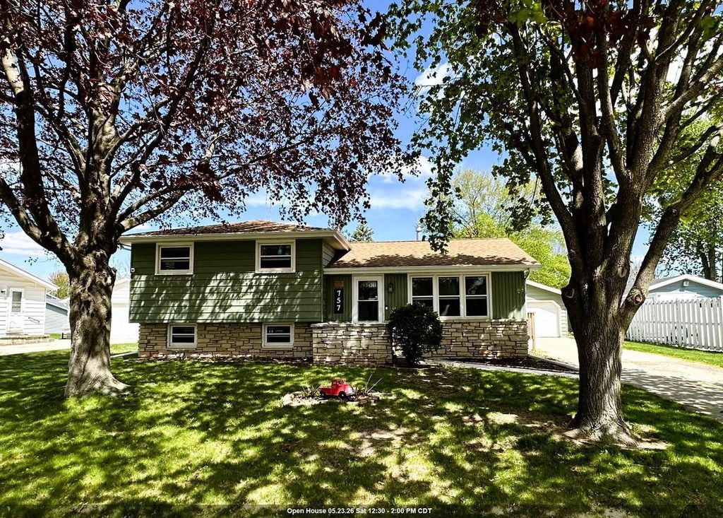757 MC ARTHUR STREET, Fond Du Lac, WI 54935