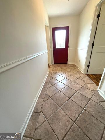 1104 Lakeview Drive, Blackshear, GA 31516
