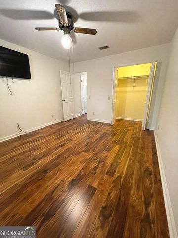 1104 Lakeview Drive, Blackshear, GA 31516