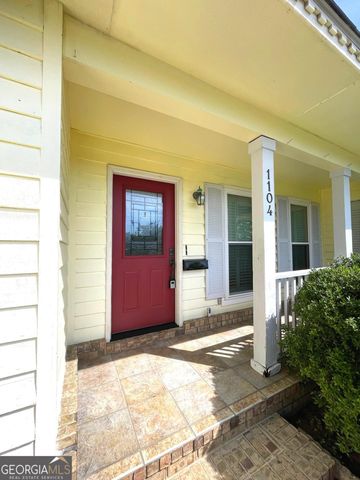 1104 Lakeview Drive, Blackshear, GA 31516
