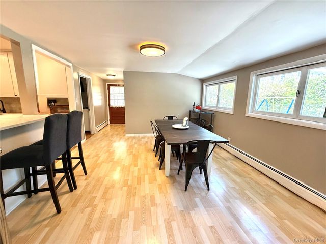 18 Washington Place, Pearl River, NY 10965