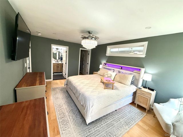 18 Washington Place, Pearl River, NY 10965