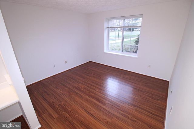 8380-B BROCKHAM DR, Alexandria, VA 22309