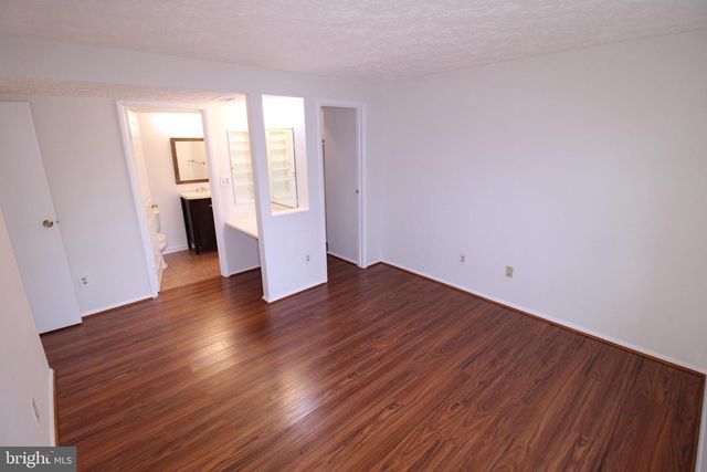 8380-B BROCKHAM DR, Alexandria, VA 22309