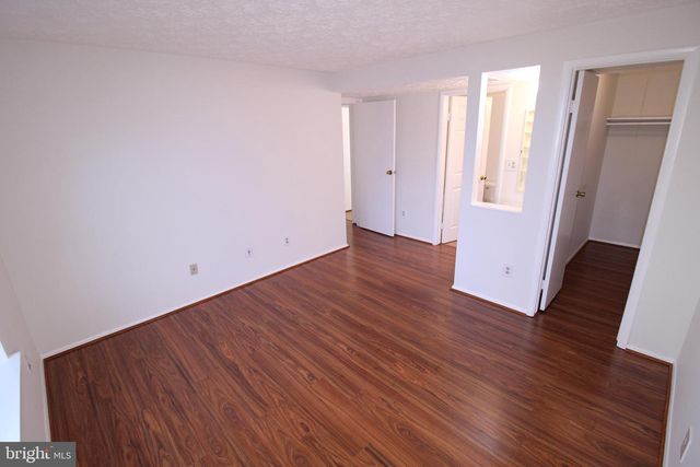 8380-B BROCKHAM DR, Alexandria, VA 22309