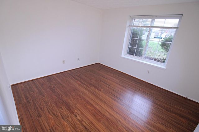 8380-B BROCKHAM DR, Alexandria, VA 22309