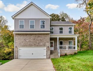 522 Danica Dr, Clarksville, TN 37042