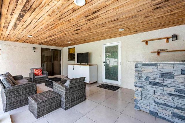 15211 60th Place N, Loxahatchee, FL 33470