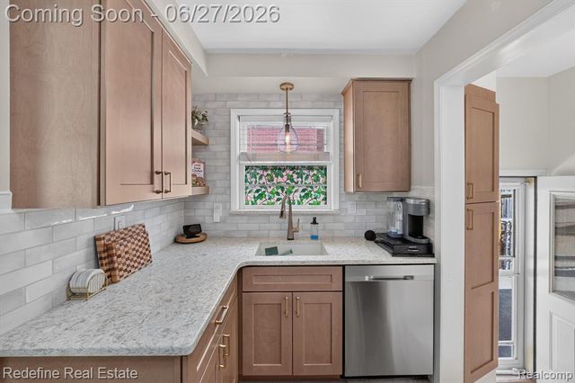 13547 Brest Street, Southgate, MI 48195