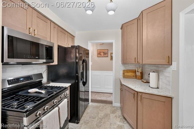 13547 Brest Street, Southgate, MI 48195