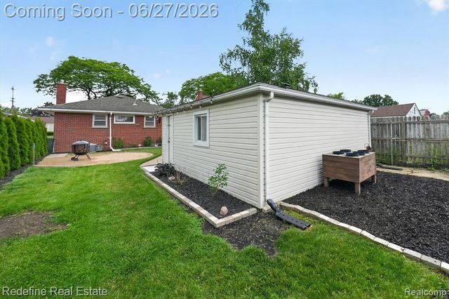 13547 Brest Street, Southgate, MI 48195