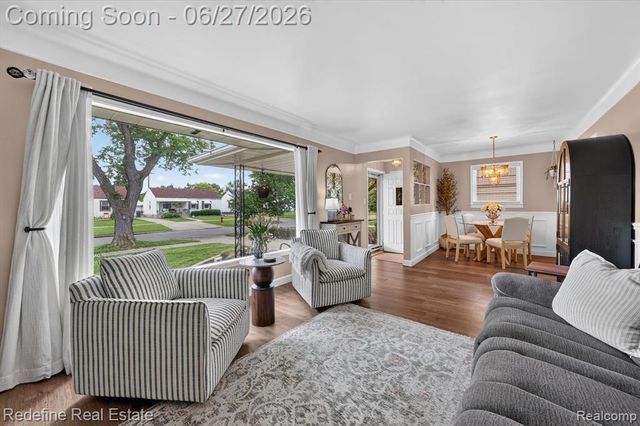 13547 Brest Street, Southgate, MI 48195