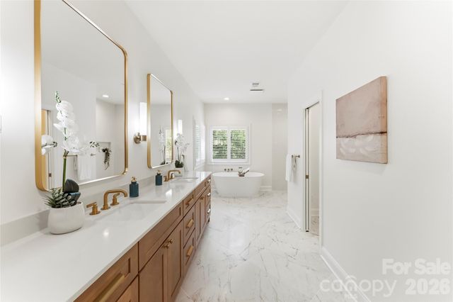12656 Lahinch Court, Charlotte, NC 28277