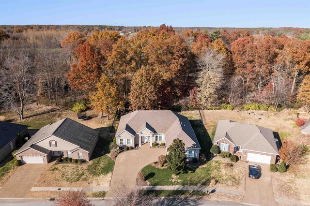 329 Persimmon Circle, Boonville, IN 47601
