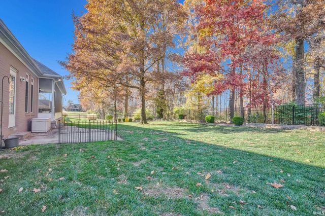 329 Persimmon Circle, Boonville, IN 47601