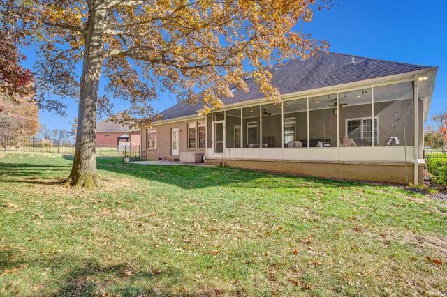 329 Persimmon Circle, Boonville, IN 47601