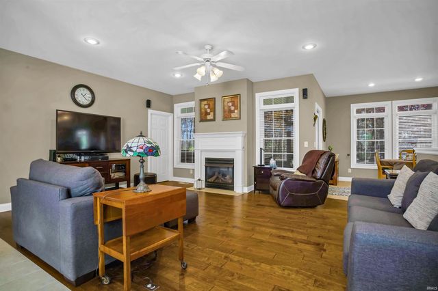 329 Persimmon Circle, Boonville, IN 47601