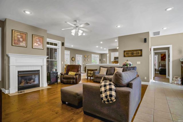 329 Persimmon Circle, Boonville, IN 47601