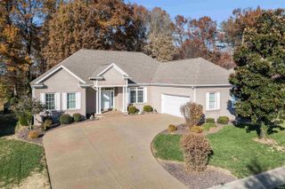 329 Persimmon Circle, Boonville, IN 47601