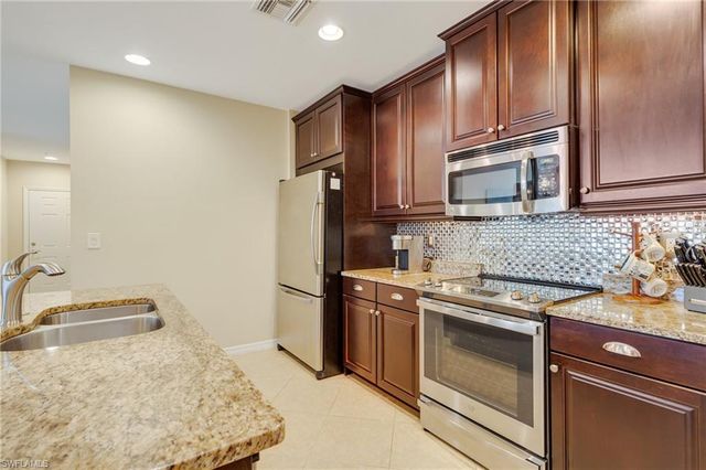 8510 Violeta ST # 102, Estero, FL 34135