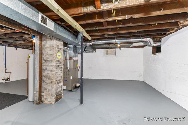 330 Norwood Street, Rockford, MI 49341