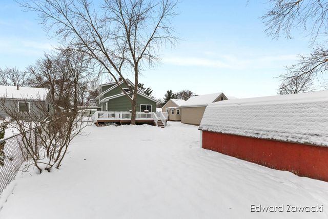 330 Norwood Street, Rockford, MI 49341