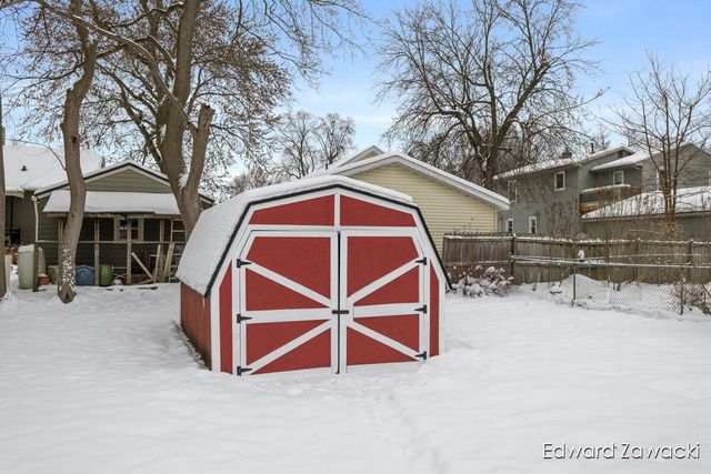 330 Norwood Street, Rockford, MI 49341