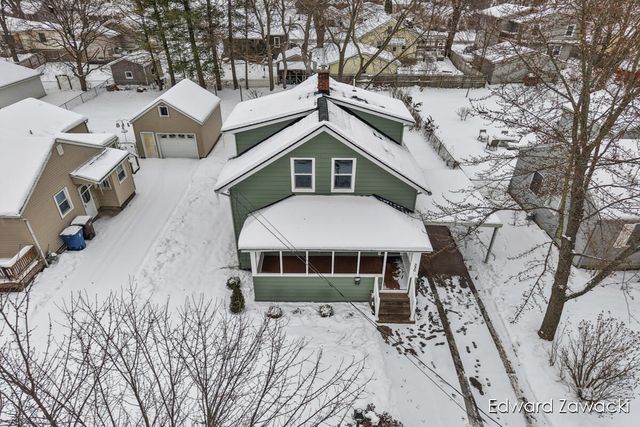 330 Norwood Street, Rockford, MI 49341