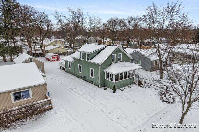 330 Norwood Street, Rockford, MI 49341