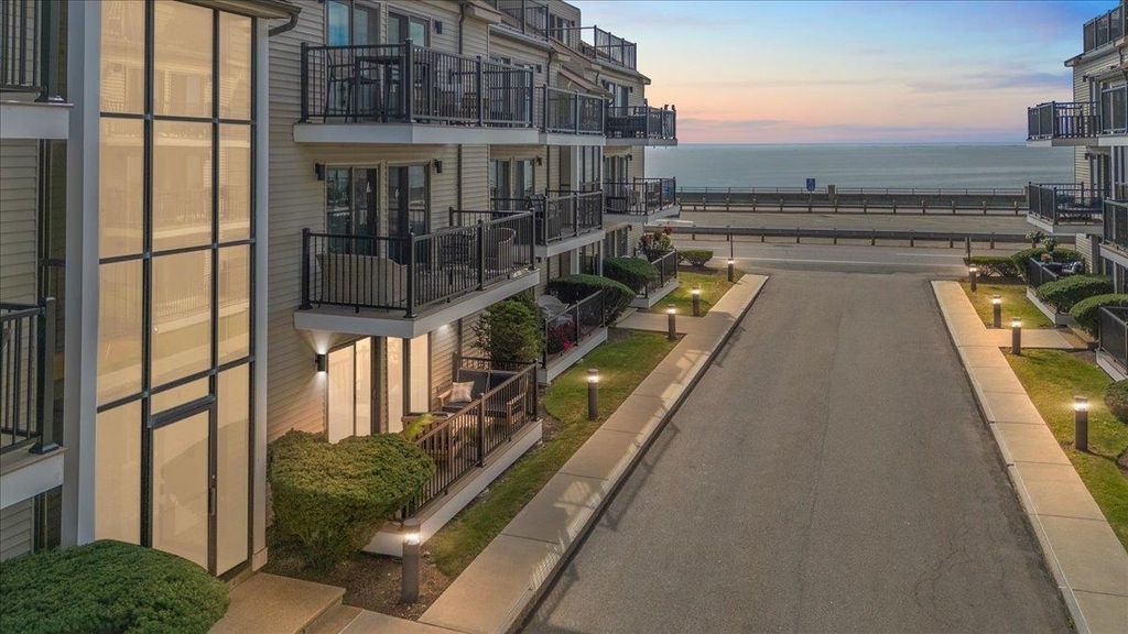 461 Ocean Blvd Unit B3, Hampton, NH 03842