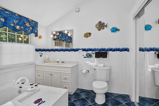 15 Carter Drive, Framingham, MA 01701