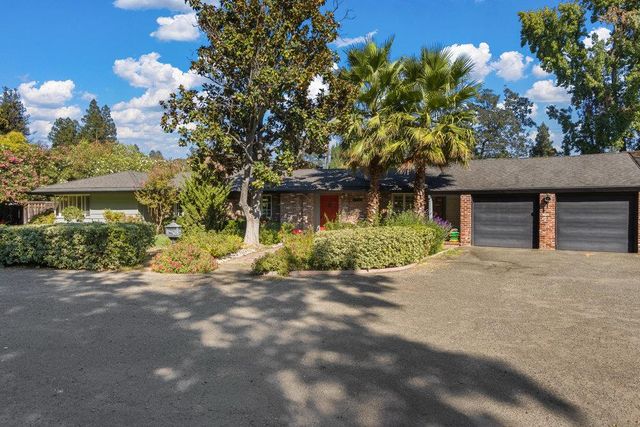 2730 Idlewood Ln, Sacramento, CA 95821