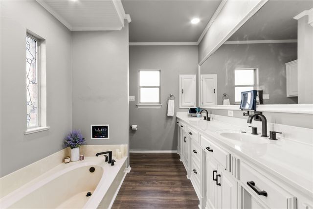 2319 Ox Bow Court, Arlington, TX 76006