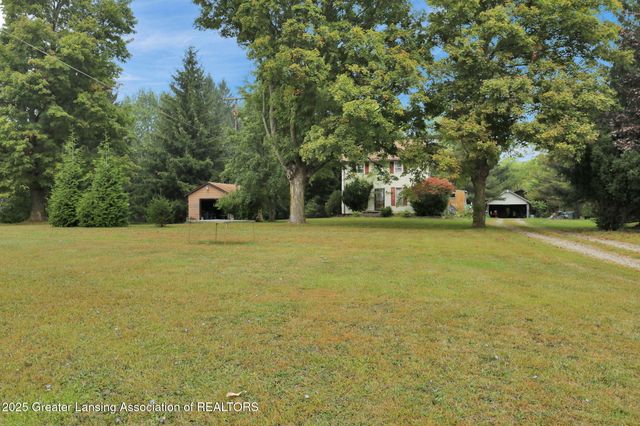 1272 W Lawrence Highway, Charlotte, MI 48813