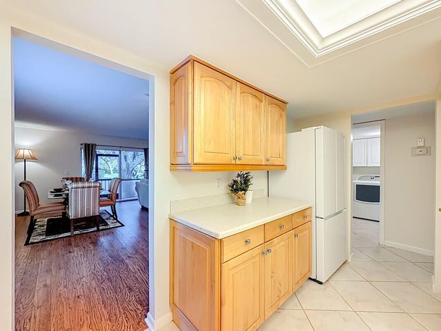 18410 SE Wood Haven Lane F, Jupiter, FL 33469